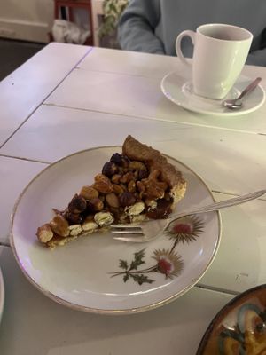 Nuts and caramel tart  at Maracuyà  in Utrecht