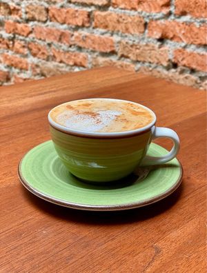 Capuccino de almendras. at Momentum in Cali