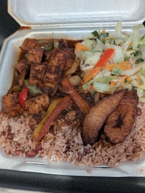 Jerk tofu meal at Tropical Flava in Macon