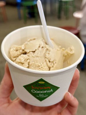 Toffee coconut (50 THB)  at Lahla Ice Cream Khao Soi in Chiang Mai