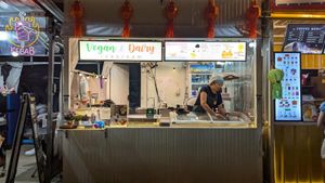  at Lahla Ice Cream Khao Soi in Chiang Mai