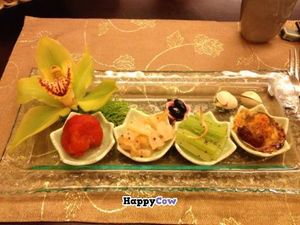 Yang Xin Building Vegetarian Building Entree Plate - the plum vinegar-infused tomato is to die for! at Vegetarian Kaiseki Cuisine in Hualien