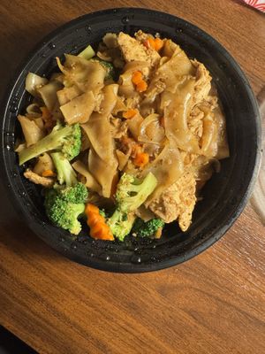 Pad see ew   at Plumeria in San Diego