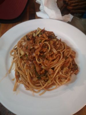 Veggie noodles at El Shamuskiao in Havana