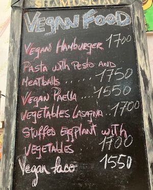  at El Shamuskiao in Havana