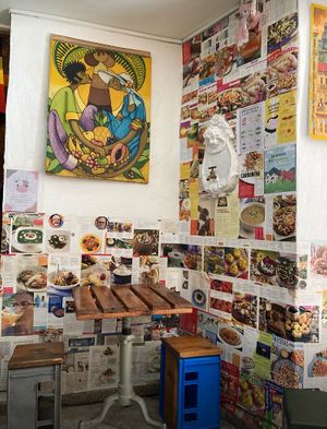 Interior space  at El Shamuskiao in Havana