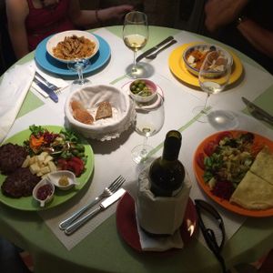 delicious fresh food at Galgala Vegetariano in Vigo