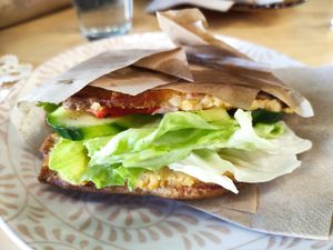 Vegan sandwich with hummus and veggies at Veshta in Bankya