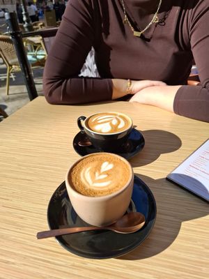 Latte and Cappucino at Mistral Coffee House in Mallorca