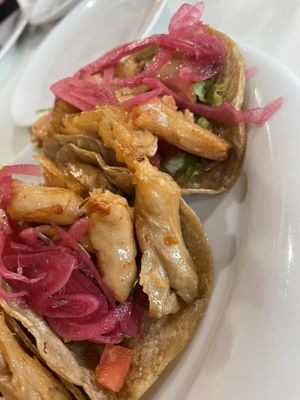 No chichen tacos  at La Muñeca in Nazare