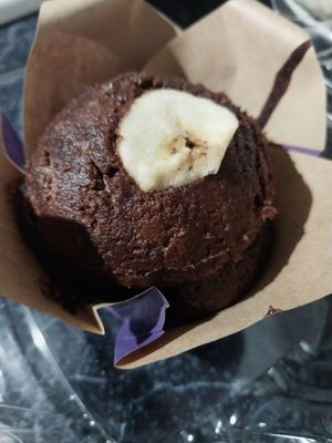 VCC 2024: Chocolate Banana Cupcake at Beelzebunz in Springfield