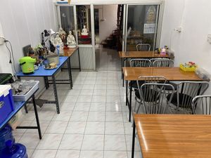 seating area  at Maruaypawdee Restaurant - ร้านมารวยพอดี อาหารเจ in Nong Khai