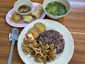 This was from the buffet and cost 80 baht  at Maruaypawdee Restaurant - ร้านมารวยพอดี อาหารเจ in Nong Khai