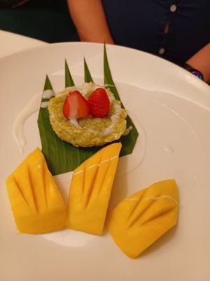 Sticky mango rice at Vegan Travel - Vegan Cruises & Tours in Muenster