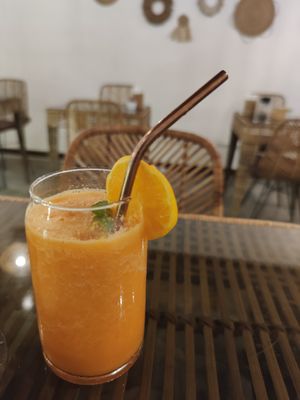 Juice at Bawud in Moalboal
