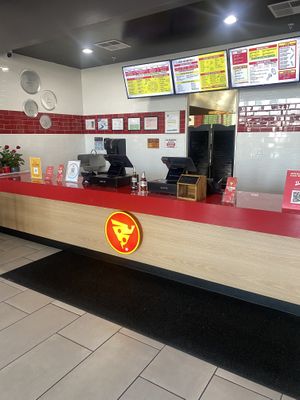 Interior w/Digital Menus - Nice and Simple  #Veganuary at Pizza Twist in Modesto