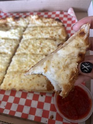 SO TASTY and not too salty 😛💕 #Veganuary at Pizza Twist in Modesto