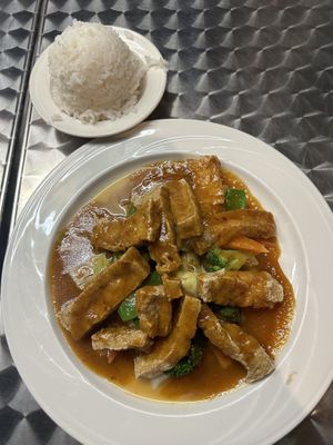 Tofu with peanut saucee  at Bua Thai Cuisine in Washington