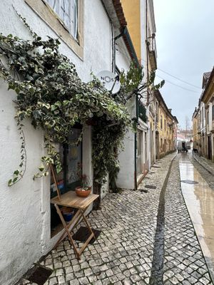 Entrance   at Gira Sol in Tomar