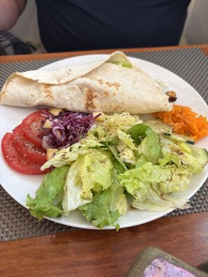 Tofu wrap  at Gira Sol in Tomar