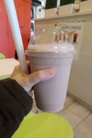Chocolate+vanilla cegan milkshake at Happiness Cafe in San Jose