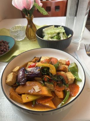 PET  at Vegan Plate in Chicago