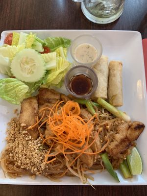 Pas thai lunch special with soy chicken at Vegan Plate in Chicago