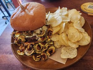 Crispy zucchini burger at don Fred in Newtown