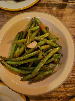 Green beans in garlic: very good at don Fred in Newtown
