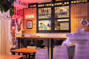 Dining Area: Counter Setting at Vegetiger オヤサイキッチン  TORAYA VEGETIGER SECOND-ROOM in Nagoya