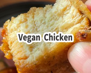 【Vegan Chicken】Made from tofu. We have spent hours in the kitcken carefully working on how to give you that meaty texture! at Vegetiger オヤサイキッチン  TORAYA VEGETIGER SECOND-ROOM in Nagoya