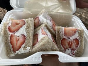 Fruit sandwich   at Asakara Good Store in Osaka