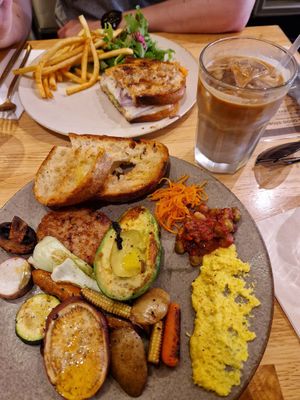  at Asakara Good Store in Osaka