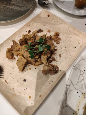 Alcachofas fritas at Restaurant Dársena in Alicante