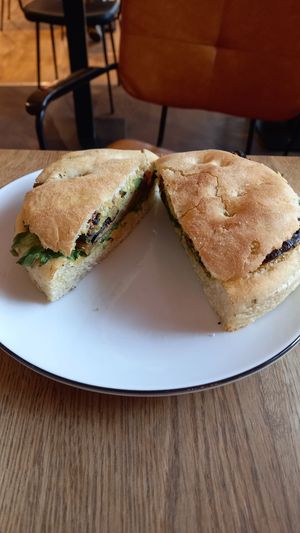 focaccia mit grillgemüse at Mayersche Café in Dusseldorf