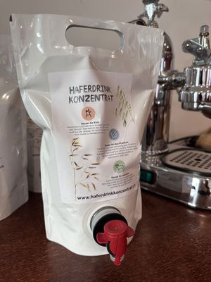 Oat milk concentrate   at Quintacoira in Chur