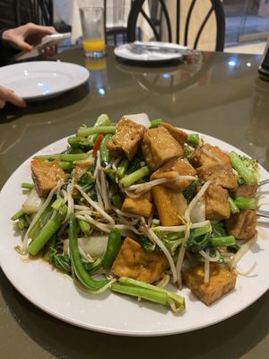 Noodles with tofu and vegetables  at Chifa Kam Mey My in Lima