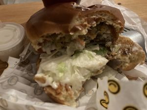 Klein aber gut. Preis Leistung ist schwierig   at Pommes Freunde in Sulzbach