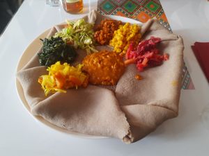 "Liyu vegan" mix at Liyu in Zurich