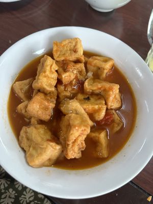 Tofu in tomato sauce   at Nhà Hàng Thùy Dương in Ninh Binh