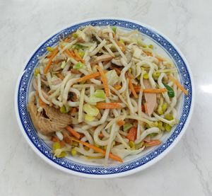 Stir Fried Udon in Porcini Sauce 牛肝菌醬炒烏冬麵 at Yat Sum Vegetarian - 一森素食 - Tsim Sha Tsui in Kowloon