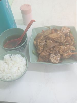 Lunch menus tofu, Veg, rice soup at Yat Sum Vegetarian - 一森素食 - Tsim Sha Tsui in Kowloon