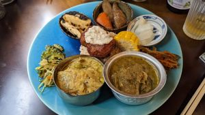 Vegan curry set at VEGAN CAFE Kiu 喜雨 in Kobe