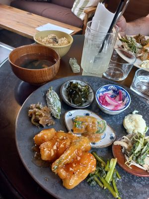 Set of the day - full of variety at VEGAN CAFE Kiu 喜雨 in Kobe