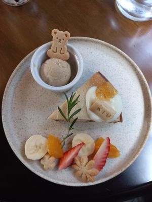 Homemade cheesecake at VEGAN CAFE Kiu 喜雨 in Kobe