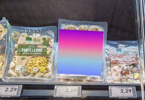 Tortelloni und gnocci at Edeka Zurheide Center Oberhausen in Oberhausen