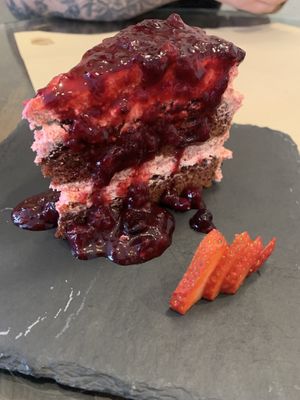 Berry cake  at Vegan Tours Barcelona in Barcelona