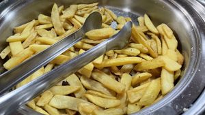   at E e E in Pocos De Caldas