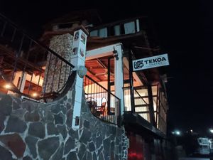 Near the enterance at Tekoa Spaces in San Antonio Palopo