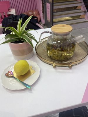   at Cream Dream in London